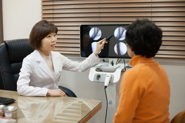 위강한의원_고농도 미세먼지로 인한 목이물감, 알고 보니 `후비루`가 원인 