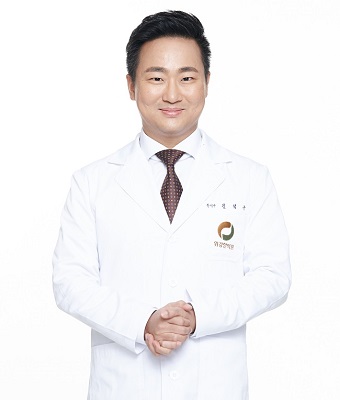 위강한의원_감기가 아닌데 계속 되는 마른기침…문제는 역류성식도염
