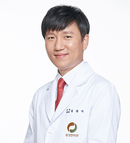 위강한의원_[칼럼] 일상을 불편하게 하는 목이물감…‘매핵기’ 의심해봐야