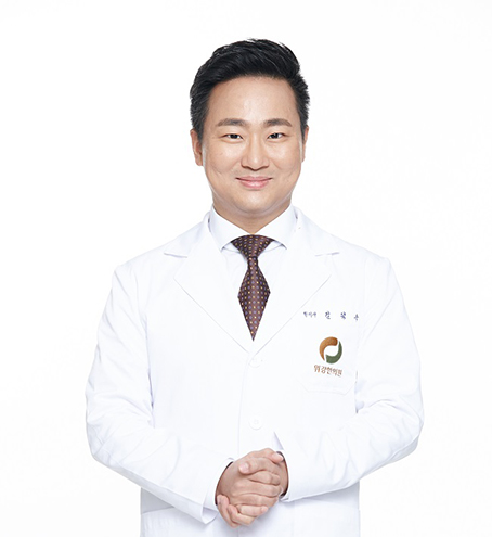 위강한의원_[칼럼] 두통, 어지럼증 등을 유발하는 담적병, 해결책은