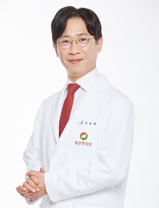 위강한의원_이유 없는 만성 소화불량과 복부팽만, 담적병 가능성 검토해야