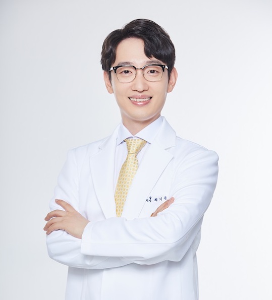 위강한의원_신물오름과 속쓰림 완화, 역류성식도염 약 선택 요령은