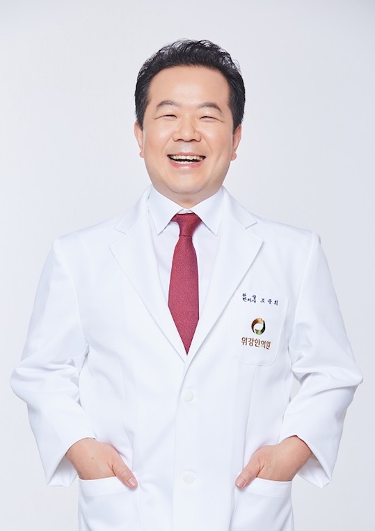 위강한의원_두통속울렁거림…한의원에서 소화불량부터 치료하는 이유