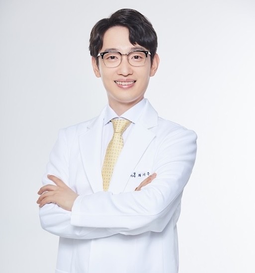 위강한의원_면역력 저하의 경고, 구내염 원인부터 치료까지