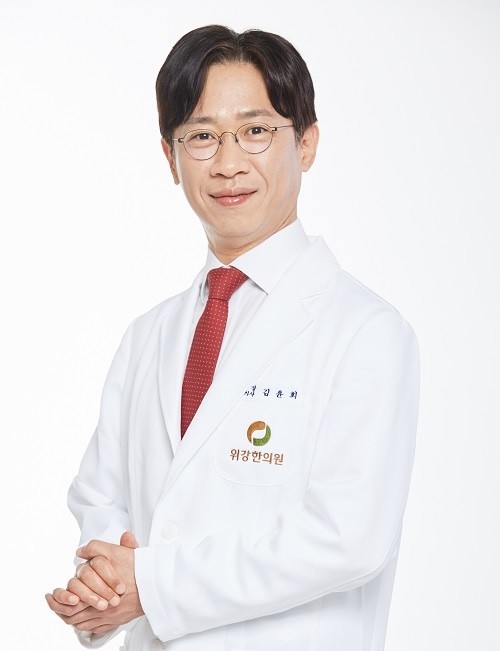 위강한의원_목이물감 심하고 마른기침 이어진다면 ‘매핵기’ 의심