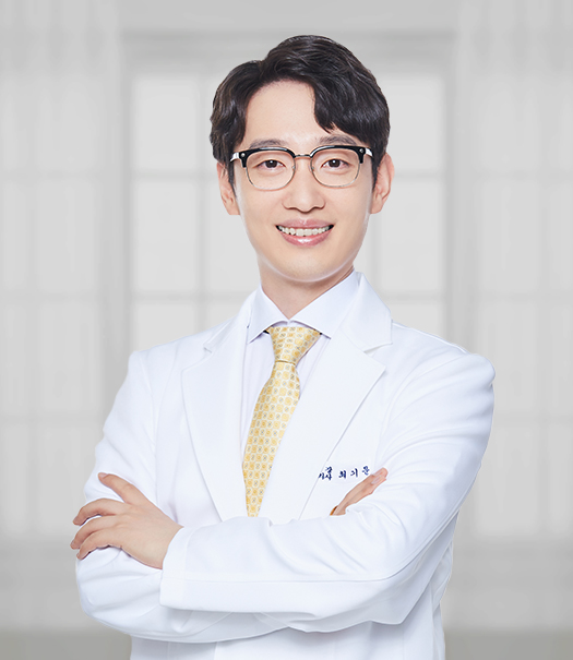 위강한의원_대구점_최기문_원장